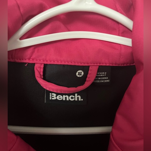 Bench Fall Coat - Picture 2 of 3